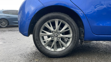 Toyota Yaris 1.5 VVT-i Icon 5dr CVT Petrol Hatchback